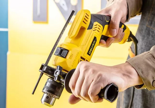 Revolutionize Woodworking with Advanced Power Tools