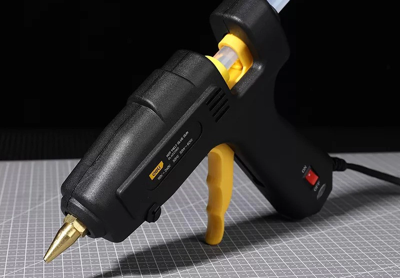 Maximize Efficiency with Power Tools for Precision Metal Cutting