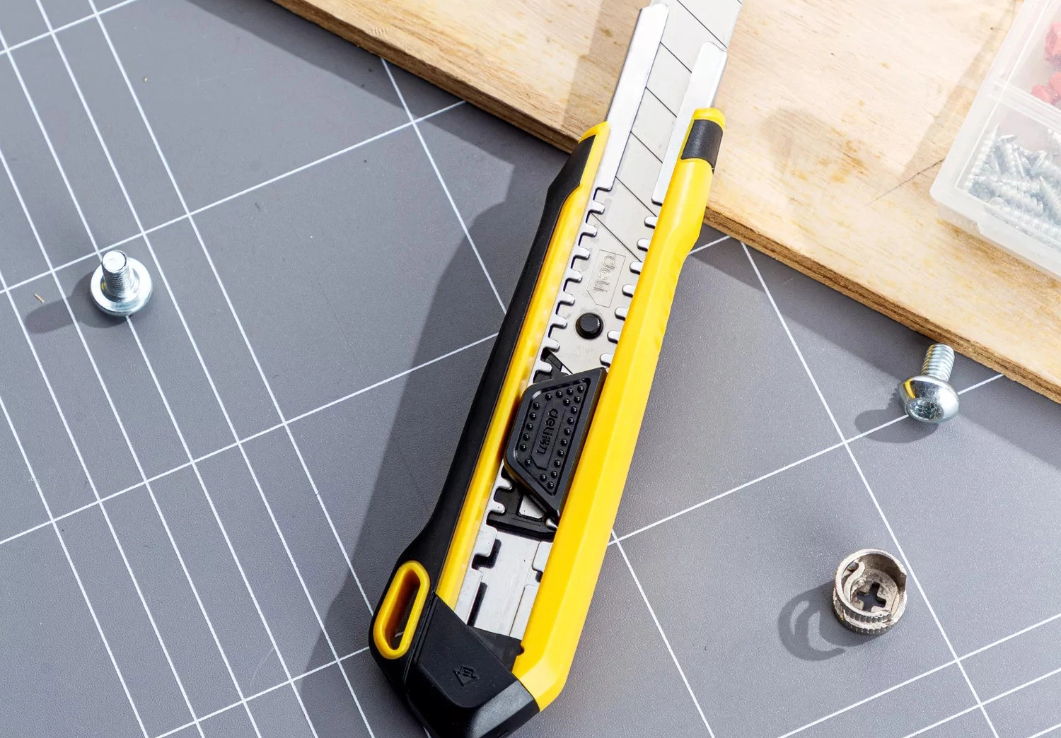 From Metal to PVC: Exploring the Versatility of Cutting Tools